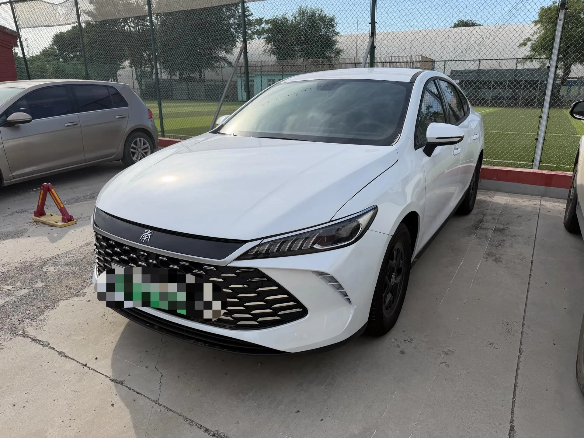 BYD 2025 Qin PLUS DM-i 1.5 CVT Intelligent Driving Edition 55KM Leading Model Automatic