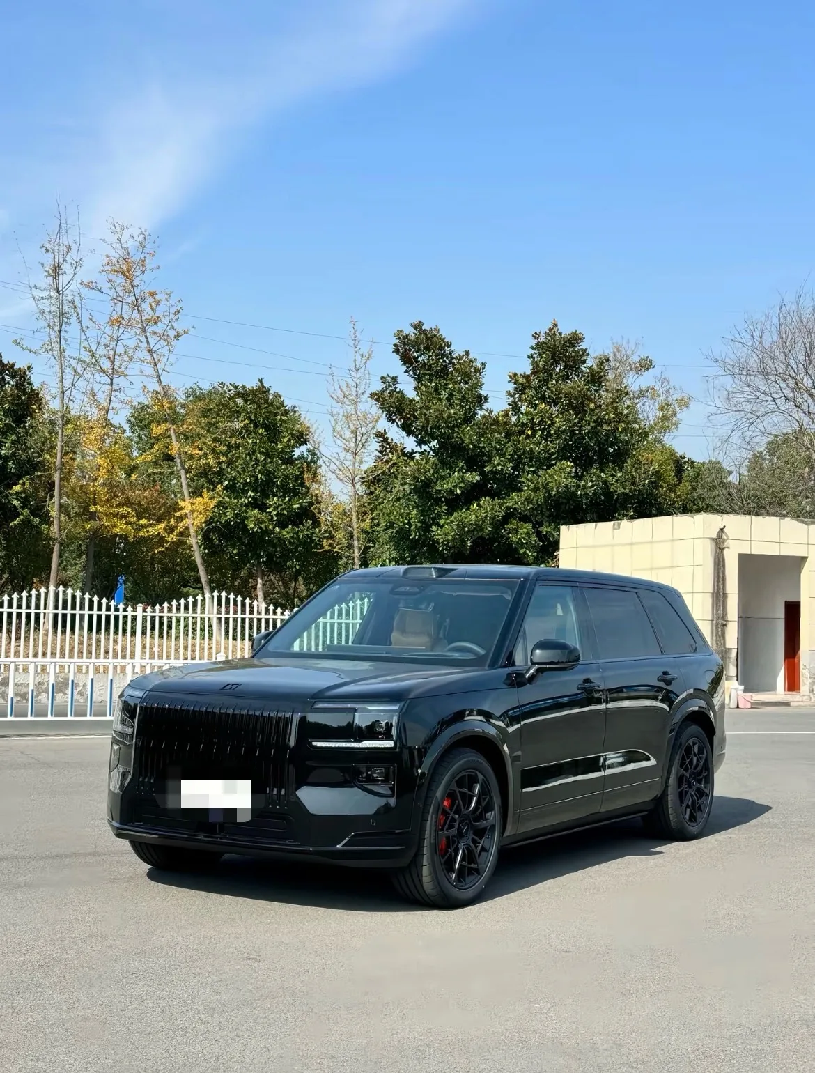 Jike 2025 Model Jike 9X 2.0T Hyper Edition 70kWh Automatic