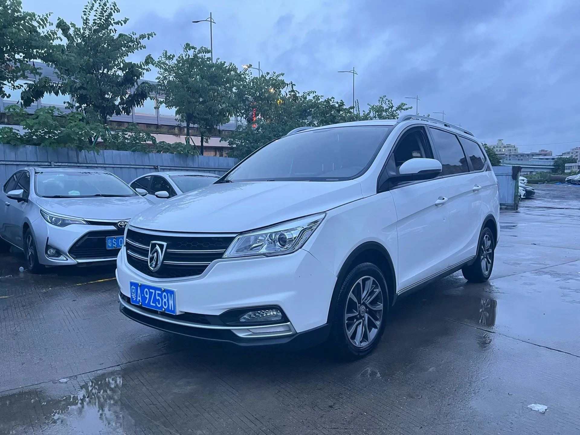 Baojun 730 2019 Model Year 1.5T CVT Fashion Edition 7-Seater, China VI
