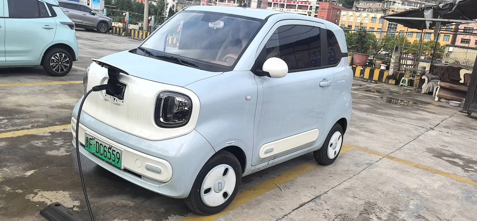 Besturn 2026 Model Pony 222km/h Colorful Pony Automatic Transmission