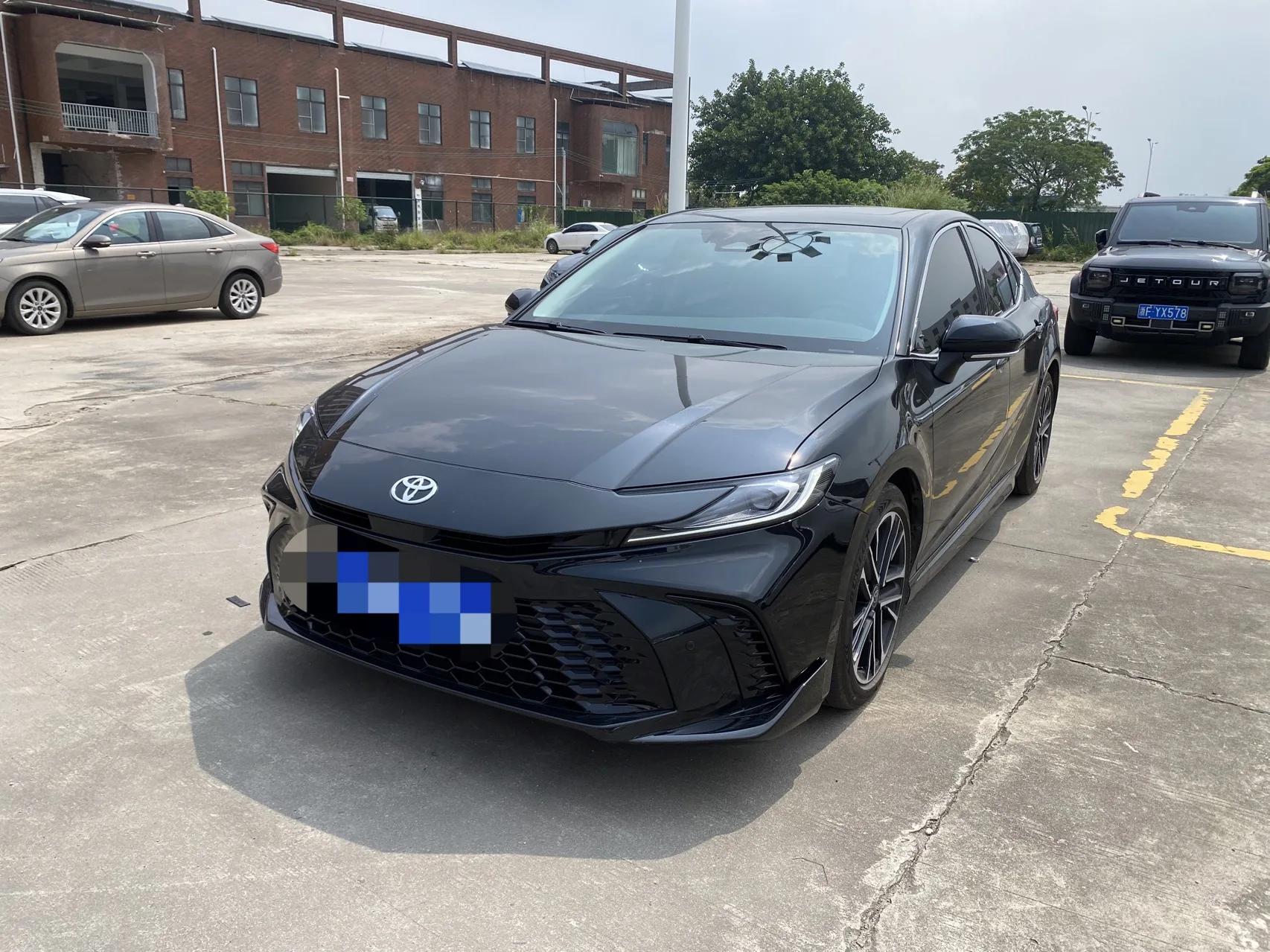 Toyota 2026 Camry Hybrid 2.0HSE CVT Sport Lite Automatic