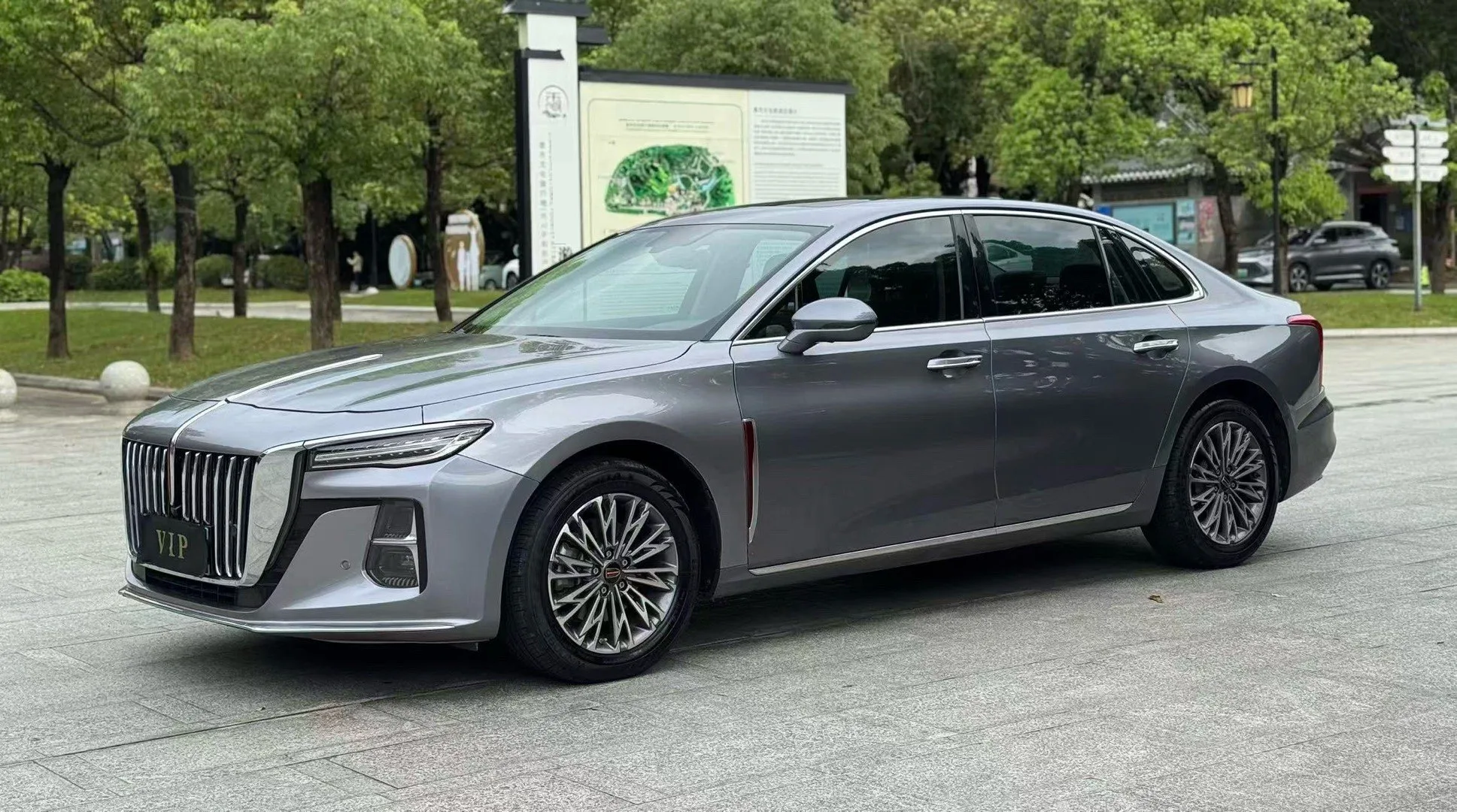 Hongqi H5 2023 Model Year 1.5T DCT Smart Connect "Qiyue" Edition