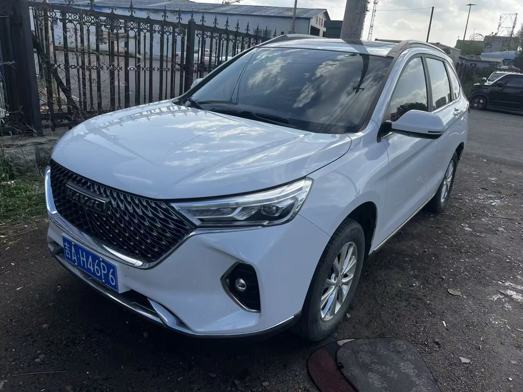 Haval M6 2021 PLUS 1.5T DCT Luxury Intelligent Connectivity Edition
