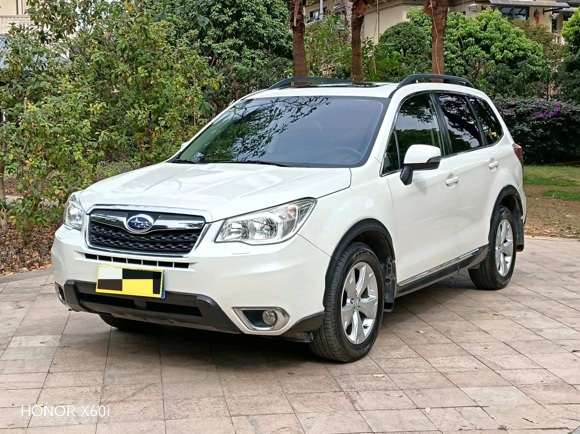 Forester 2013 2.5i Automatic Luxury Edition