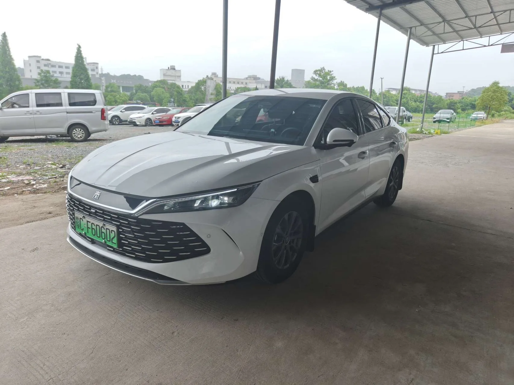 BYD 2025 Qin L DM-i 1.5 CVT Intelligent Driving Edition 80KM Leading Model Automatic