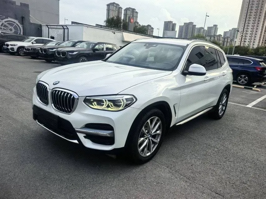 2020 BMW X3 xDrive25i Luxury Line