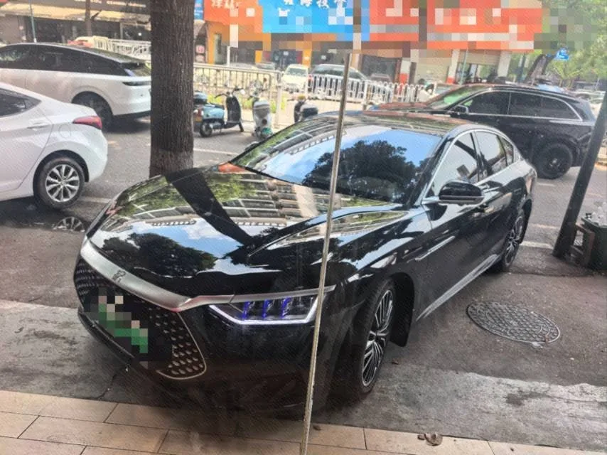 BYD 2023 Han DM-i 1.5T CVT Champion Edition 121KM Premium Automatic