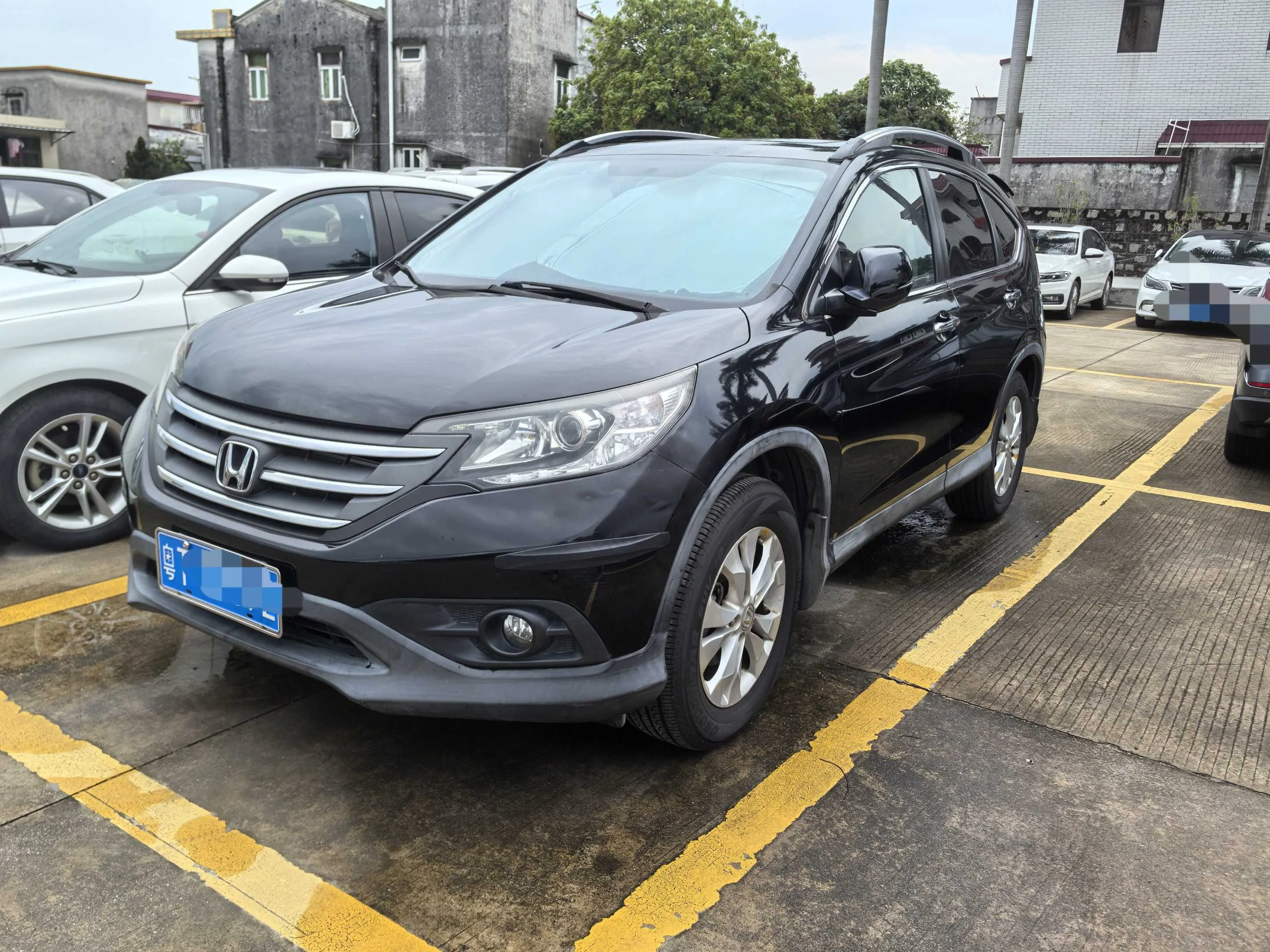 2013 Honda CR-V 2.4L AWD Deluxe Edition