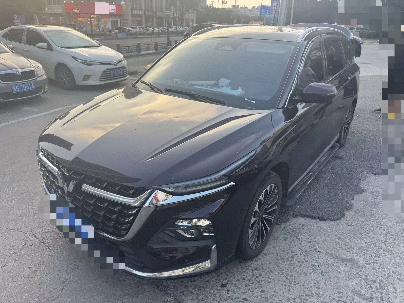 Wuling Kaijie 2023 Model Year 2.0L DHT Luxury Edition