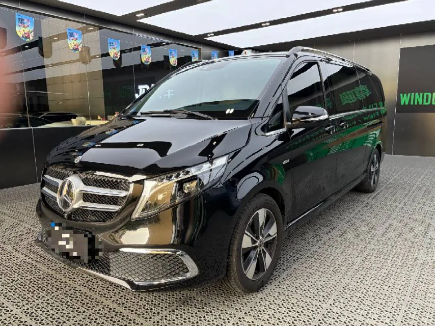 Mercedes-Benz V-Class 2022 V 260 L 2.0T Premium Edition Automatic