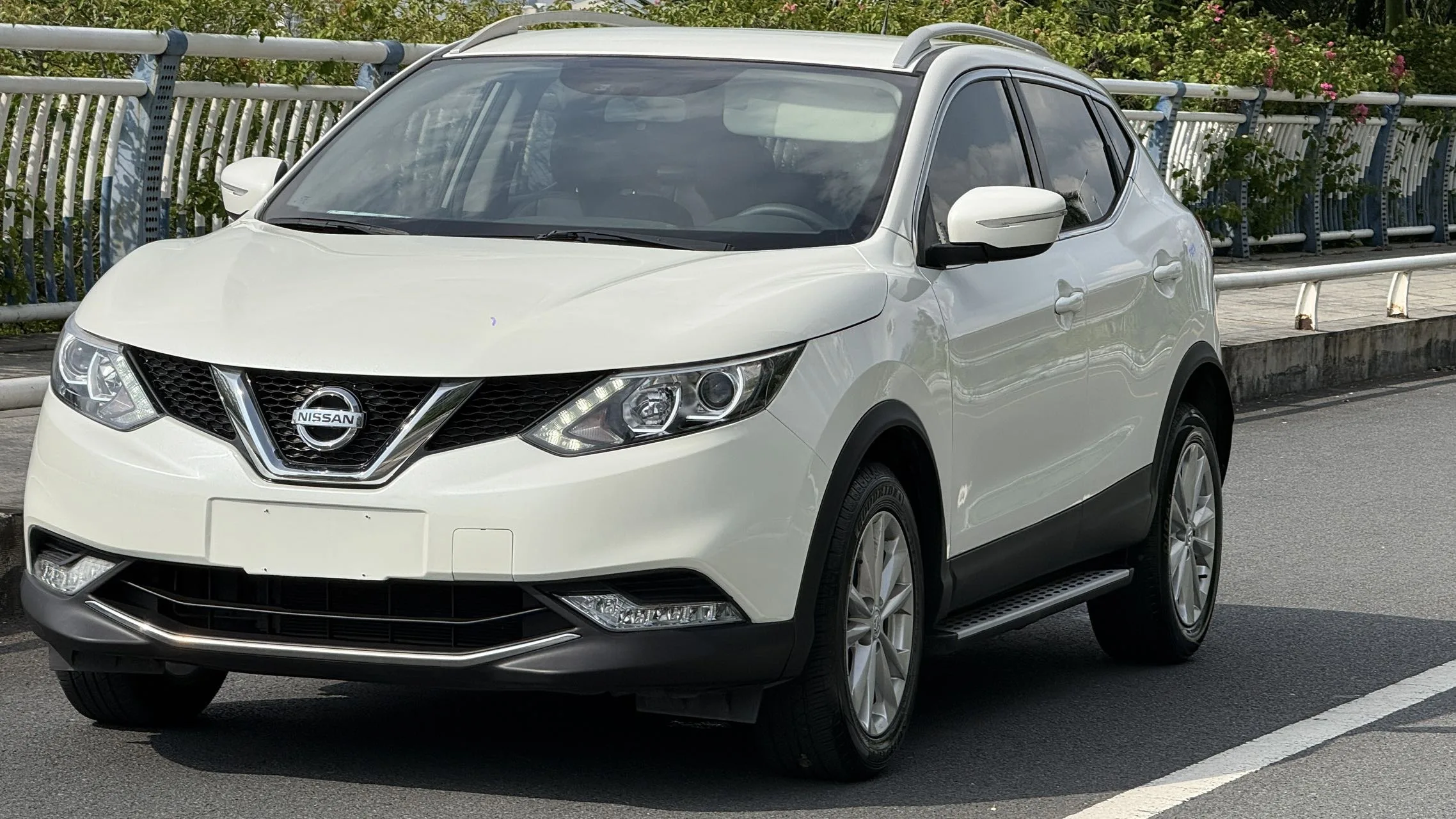 Nissan Тот, у которого густые брови 2017 2,0 l вариатор Элита Версия (Национальный) В Выбросы «Стандарт»)