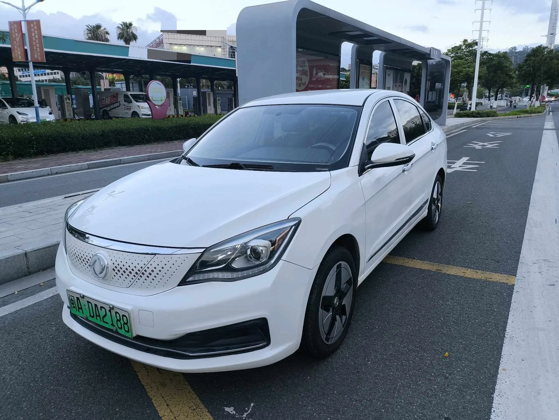 2021 Dongfeng Fengshen E70 500 Pro Light & Agile Edition