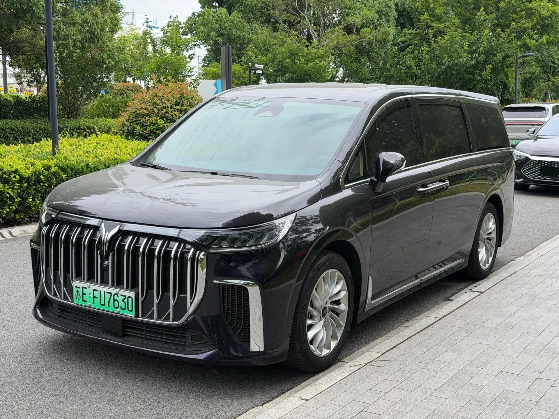 Dreamer 2024 PHEV Extended Range Premium Edition