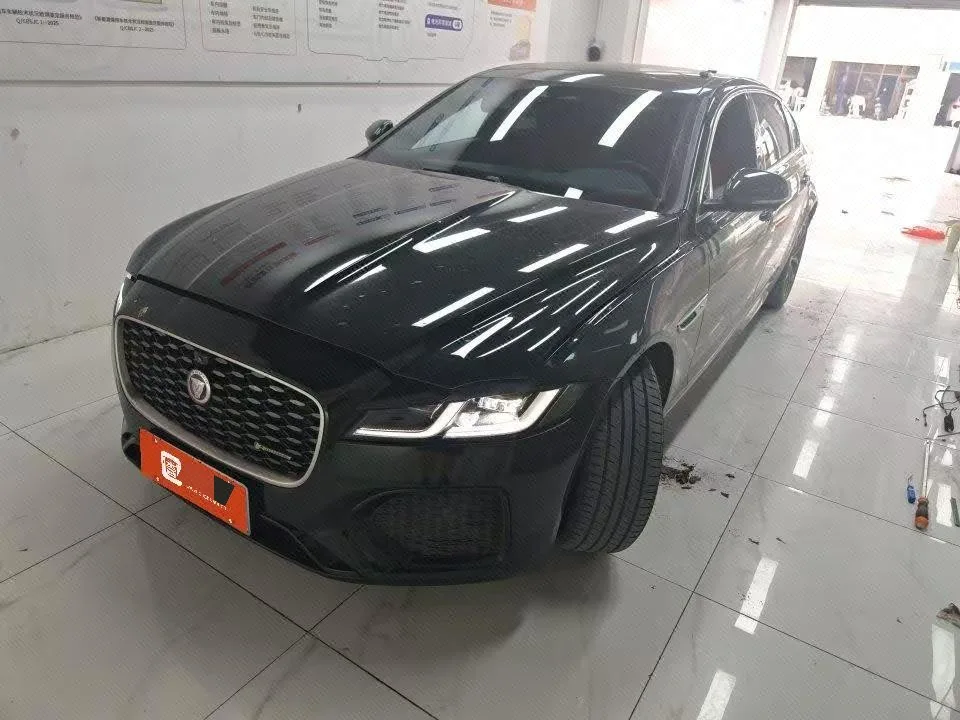 2023 Ягуар XFL 2.0Т П250 2WD Элита Спорт Версия