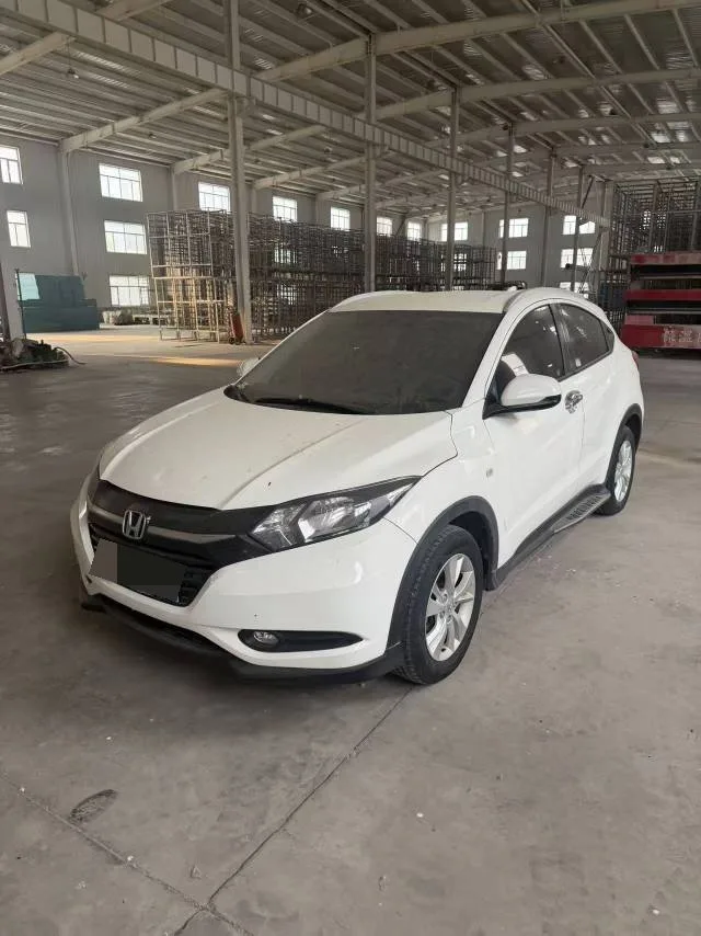 Vezel 2015 1.5L CVT 2WD Comfort Model