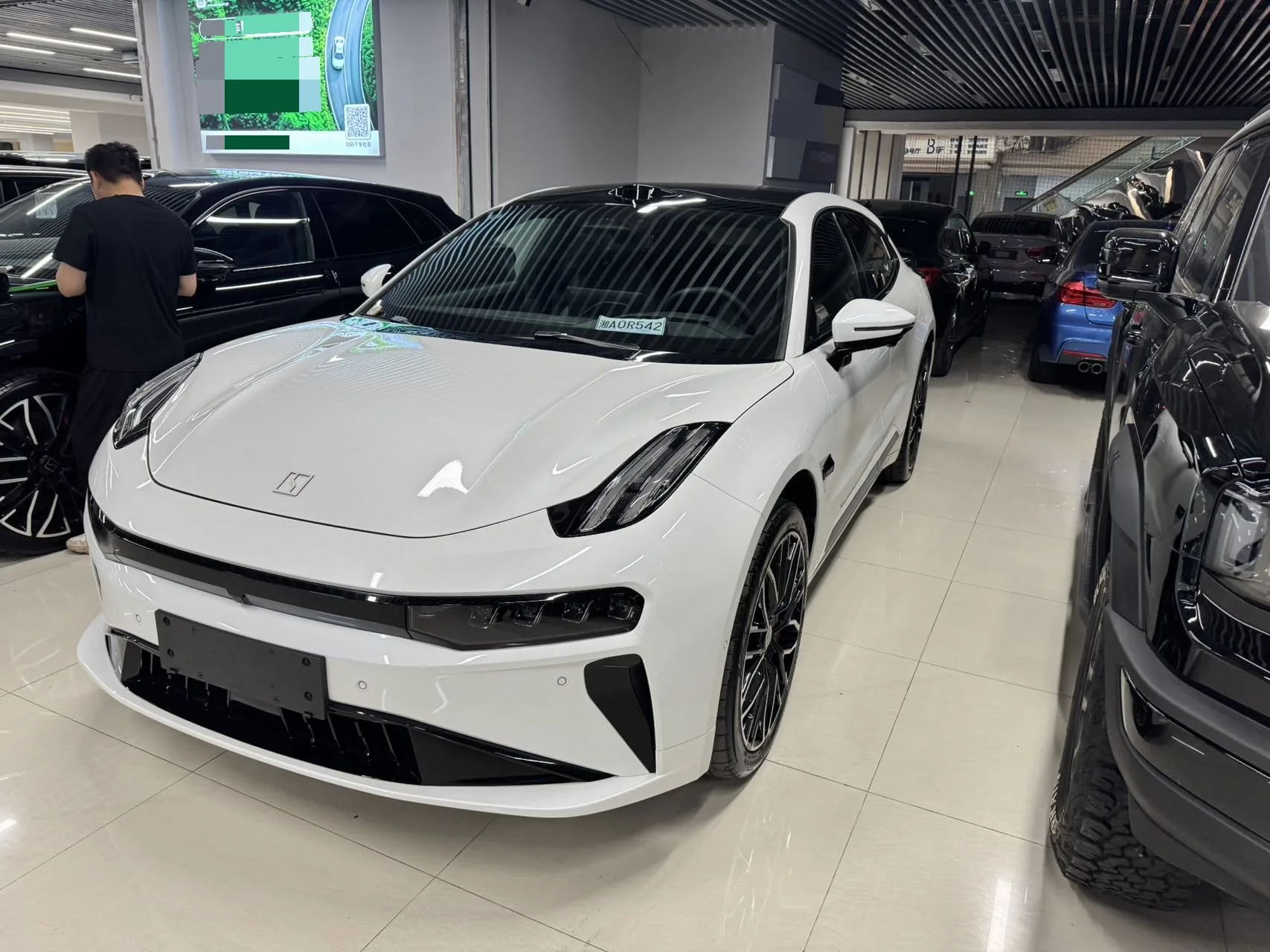 Jike 2025 Model Jike 001 YOU Edition 100kWh 4WD Automatic