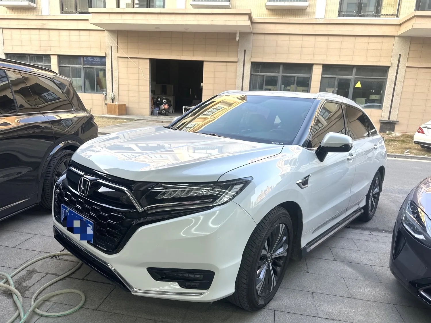 Honda UR-V 2020 370TURBO 2WD Premium Edition