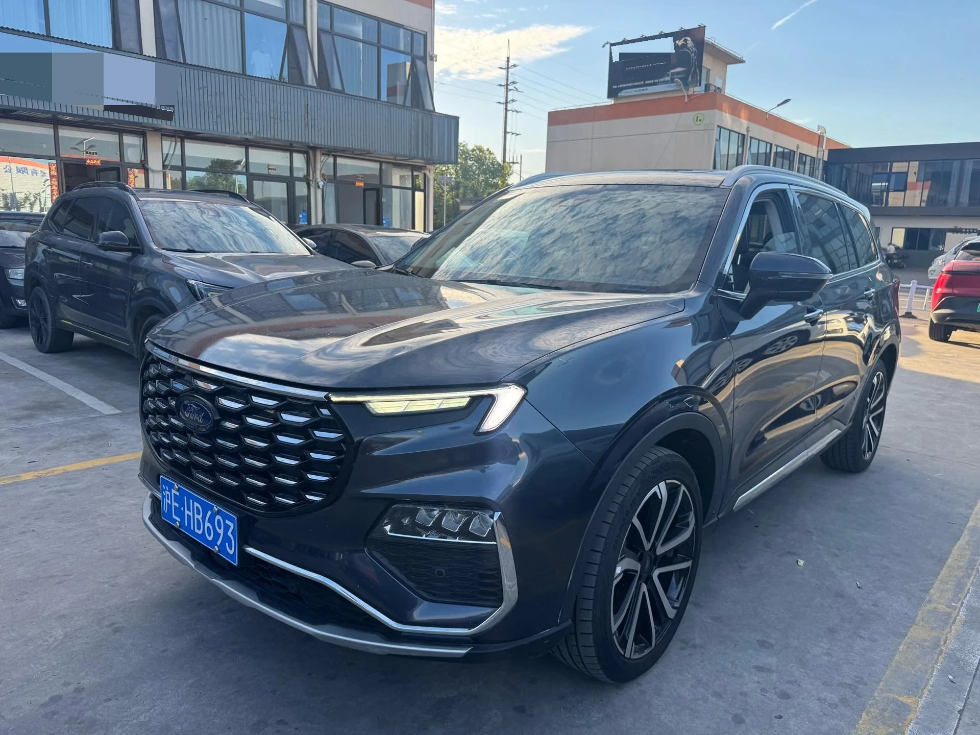 Ford 2023 Territory 2.0T EcoBoost 225 Obsidian Orange Edition Premium 7-Seater (2/2/3) Automatic Transmission