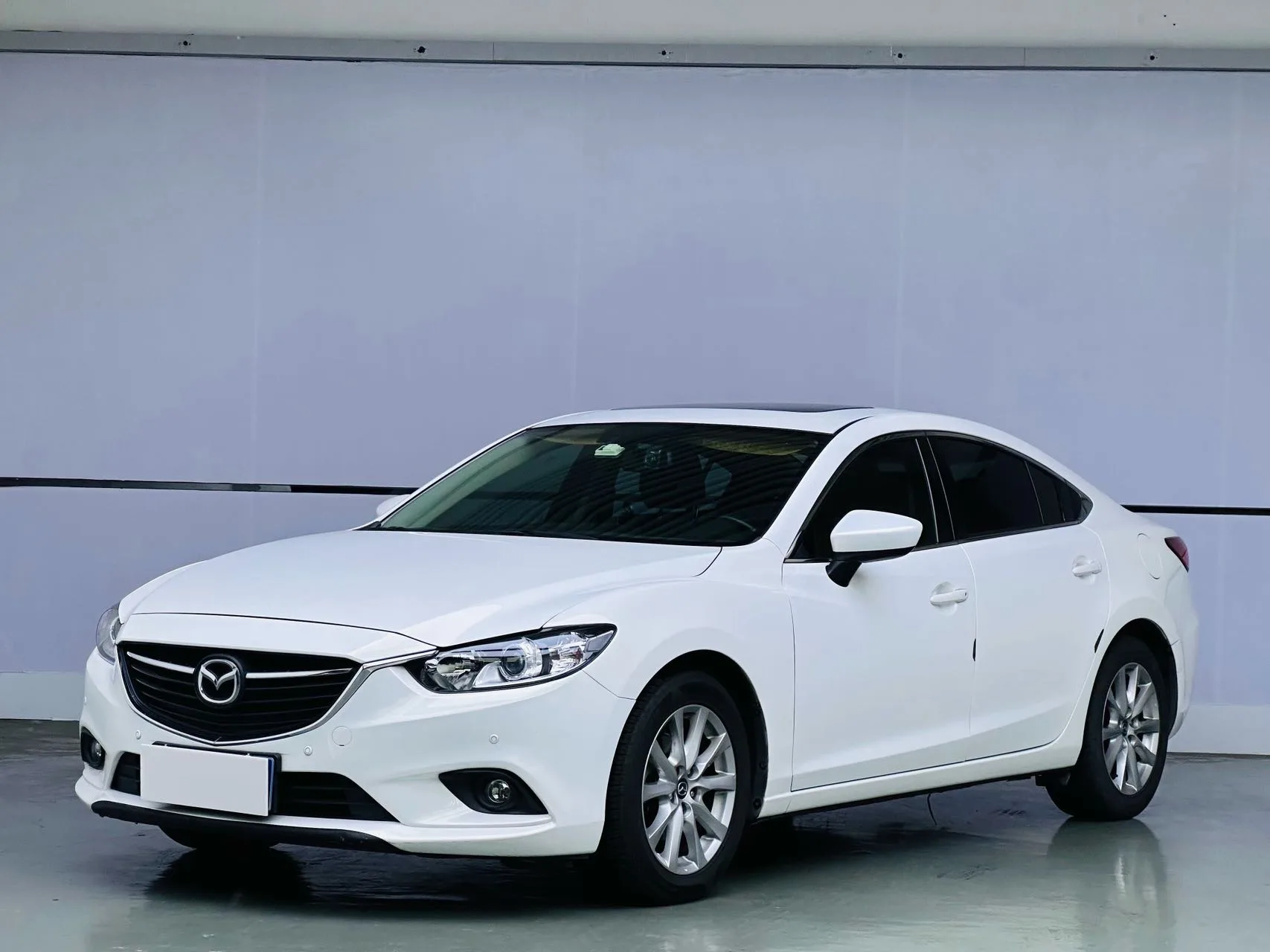 Mazda6 Atenza 2015 2.0L Blue Sky Luxury Edition