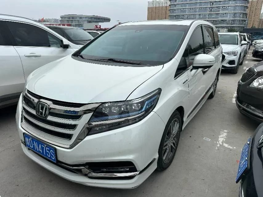 Elysion 2019 2.0L Hybrid Luxury Edition