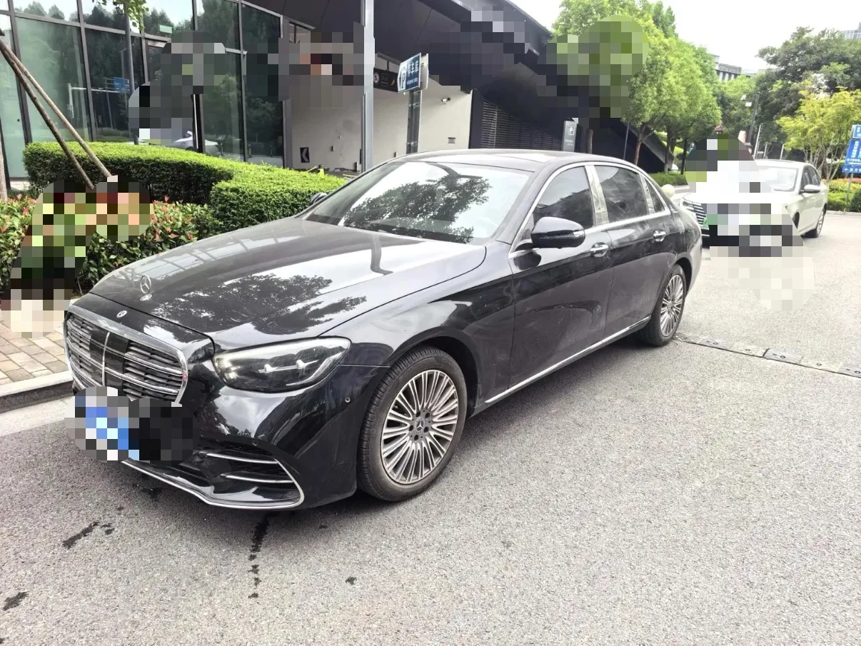 Mercedes-Benz E-Class 2023 E 300 L Fashion Edition