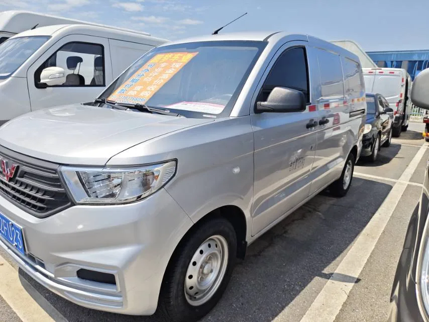 Wuling 2022 Hongguang V 1.5 Jingqu Edition (Window-Sealed Model), Manual Transmission