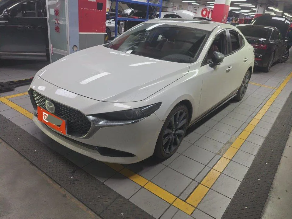 Mazda3 Axela 2023 2.0L Automatic Premium Edition