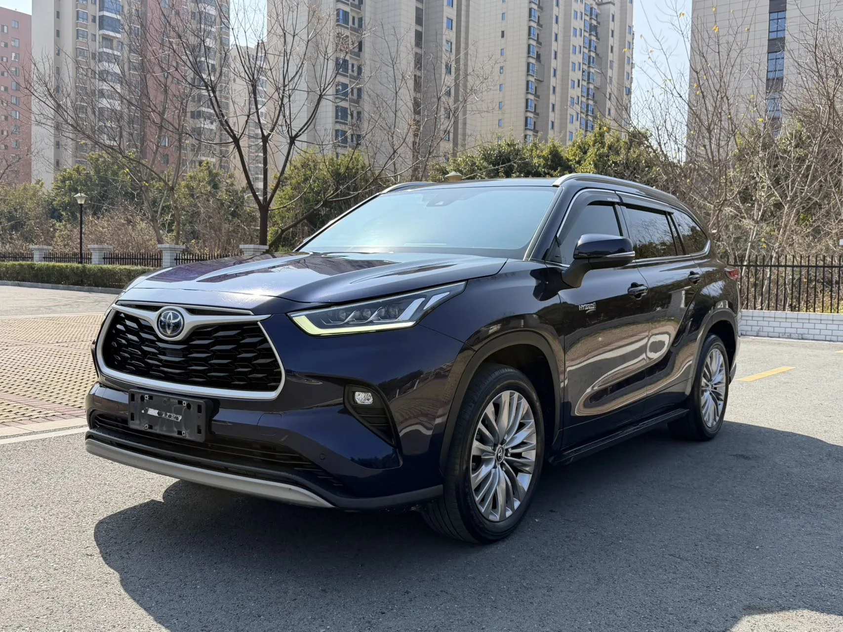 2022 Toyota Highlander Hybrid 2.5L AWD Premium 7-Seater
