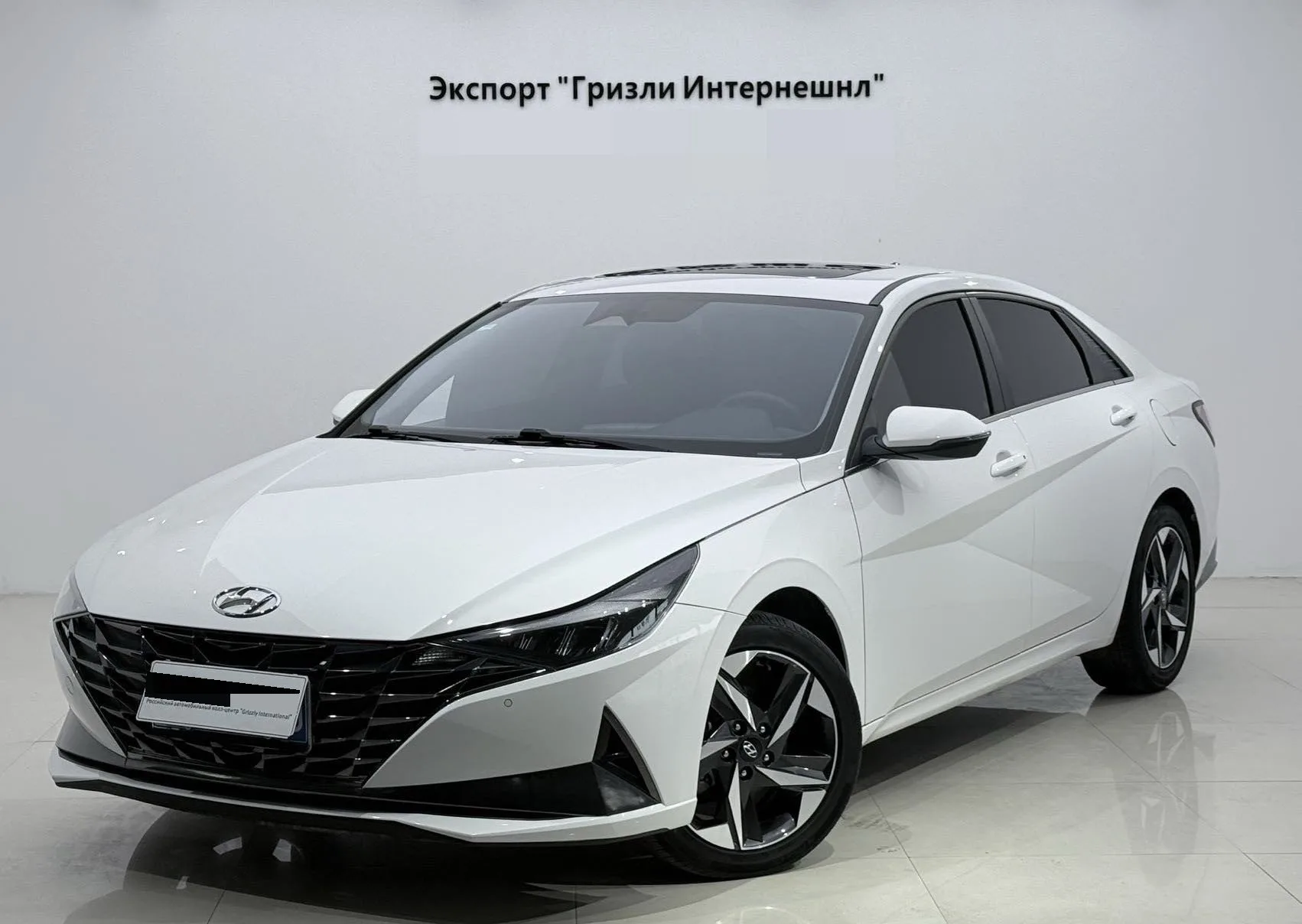 Hyundai Elantra 2021 1.5L CVT LUX Premium Edition