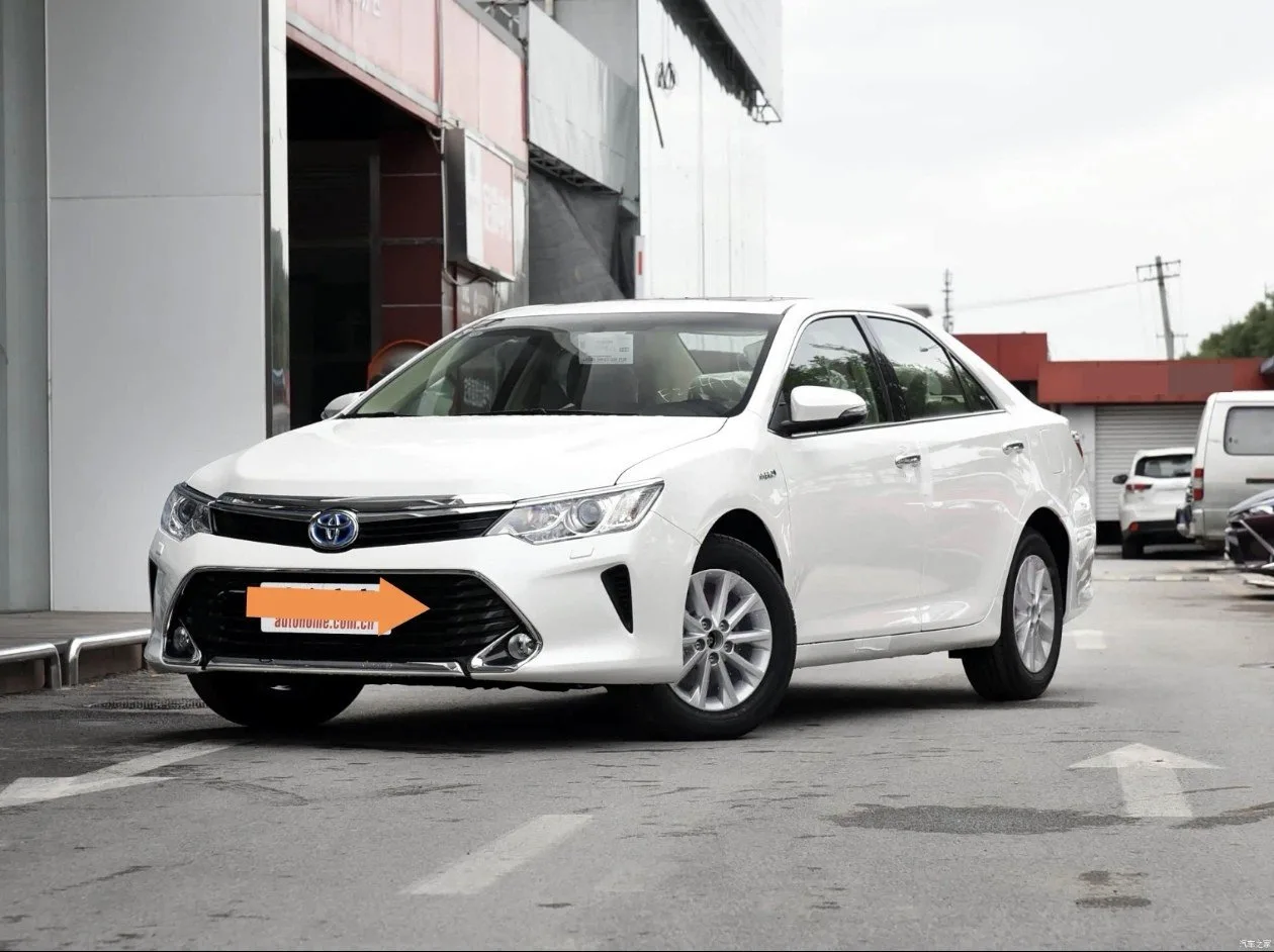 Toyota 2026 Camry Hybrid 2.0HXS CVT Sport Plus Automatic