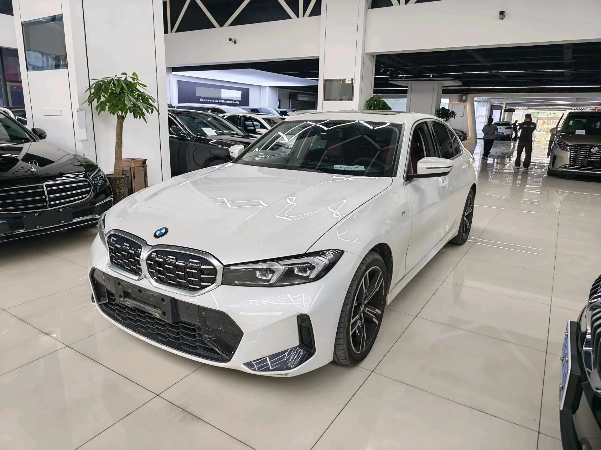 2023 BMW 3 Series 325i M Sport Package