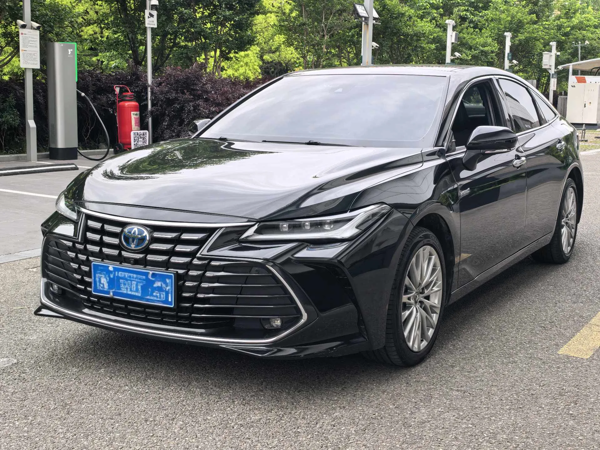 2023 Toyota Avalon Hybrid 2.5 CVT XLE Premium Edition Automatic