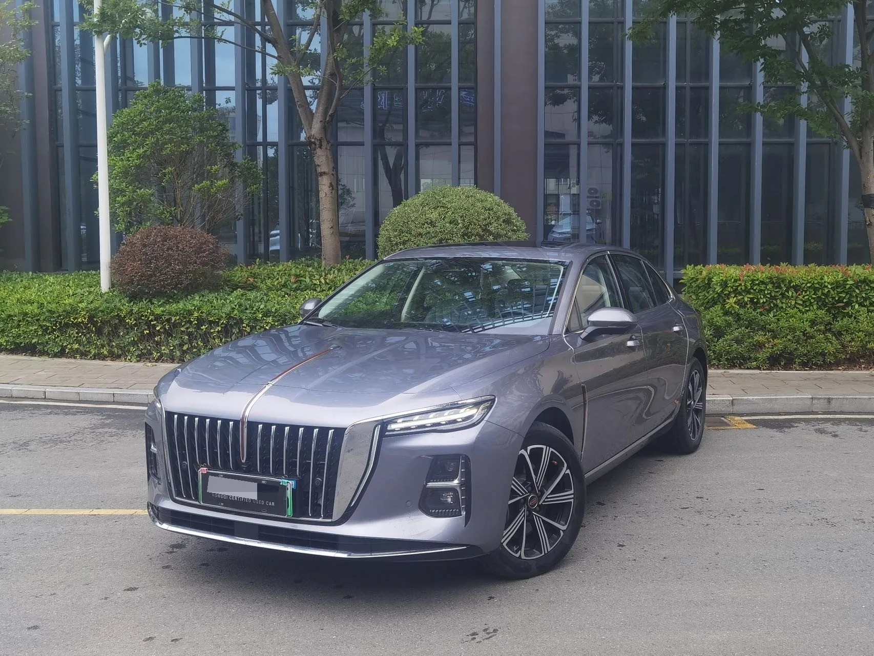 Hongqi 2025 H5 PHEV 1.5T 170 Super Hybrid Automatic