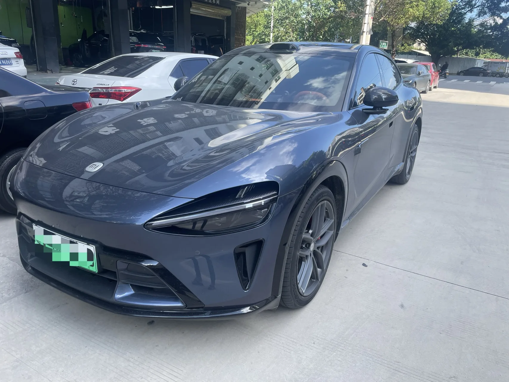 Xiaomi YU7 2025 Model: Long Battery Life, High Performance All-Wheel Drive Max Edition