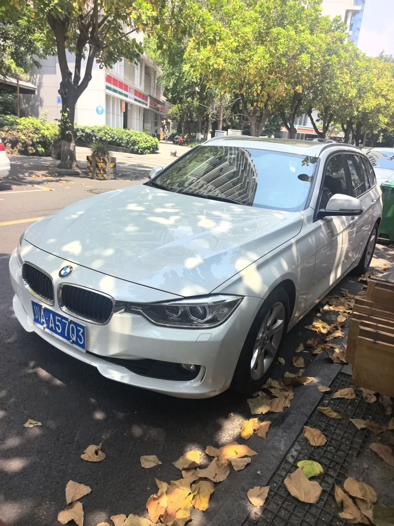 BMW 3 Series (Imported) 2013 Model Year 320i Sport Design Package, Station Wagon