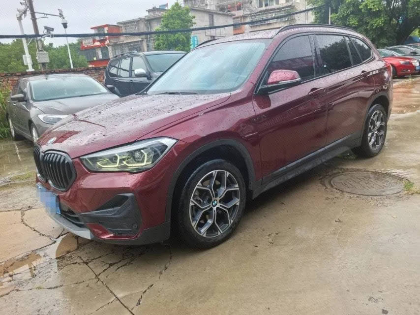 BMW X1 2022 sDrive25Li Leading Edition