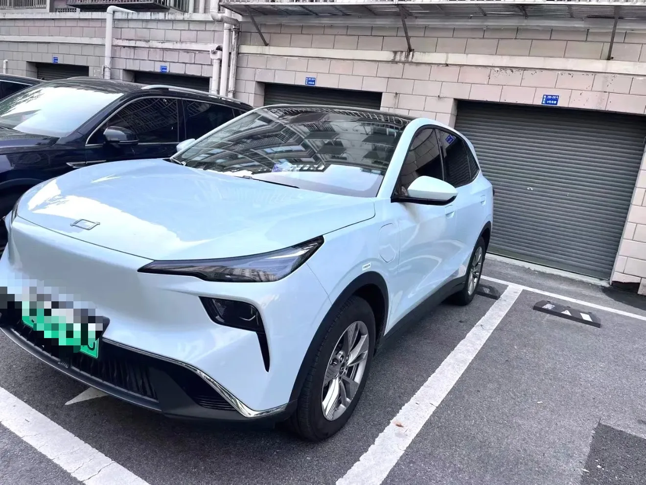 Бестун 2025 Юэй 03 565 км Наслаждаться Версия Автоматический