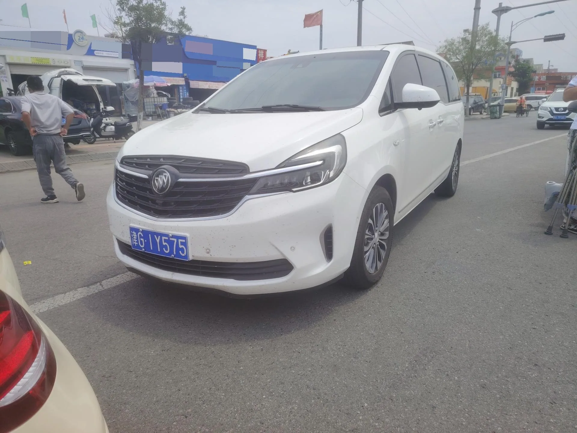 Buick GL8 2021 Land Business Class 652T Luxury