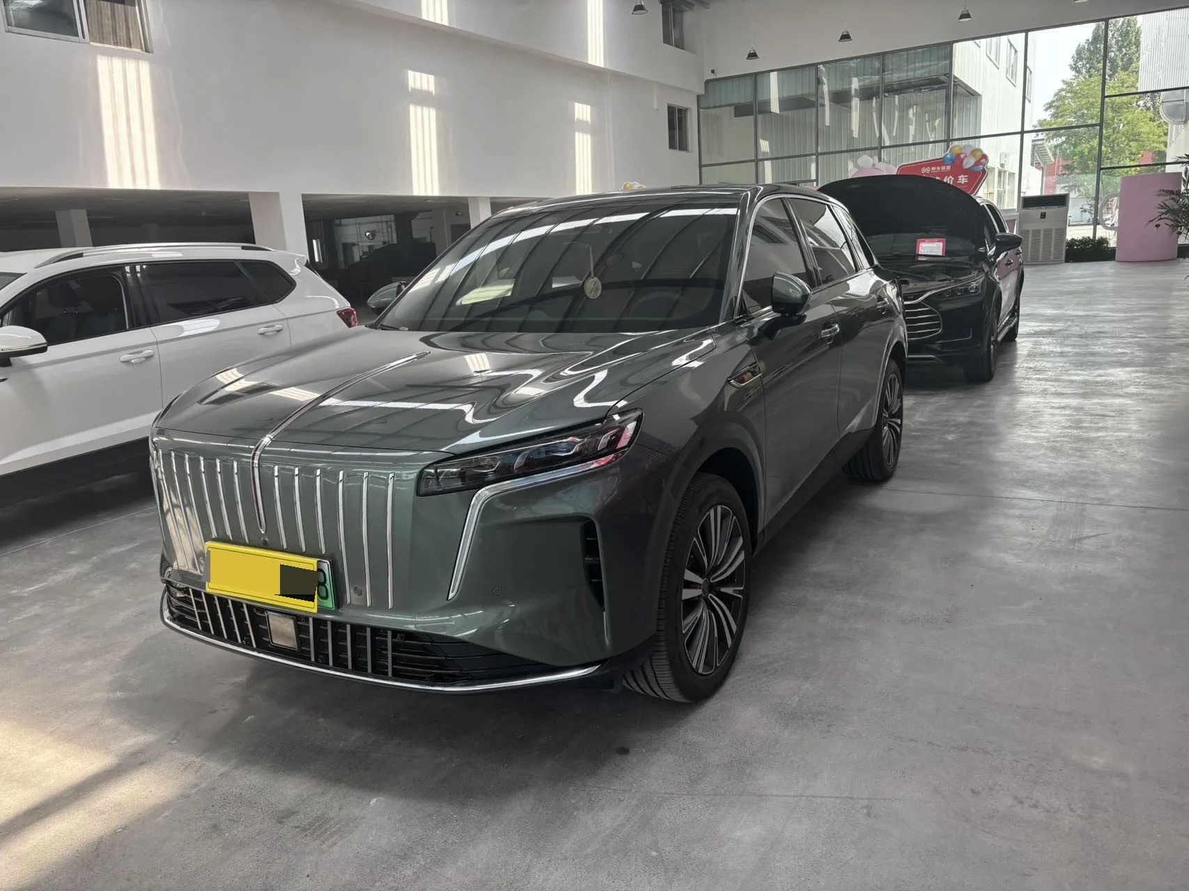 Hongqi 2026 HS6 PHEV 1.5T 240 Intelligent Hybrid Automatic
