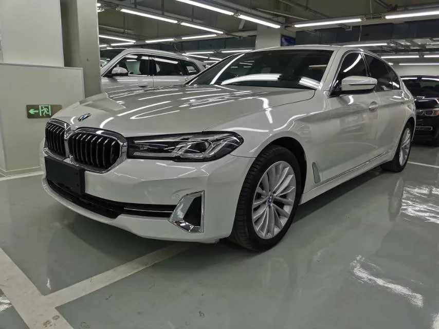 2022 BMW 5 Series Facelift 525Li Luxury Package