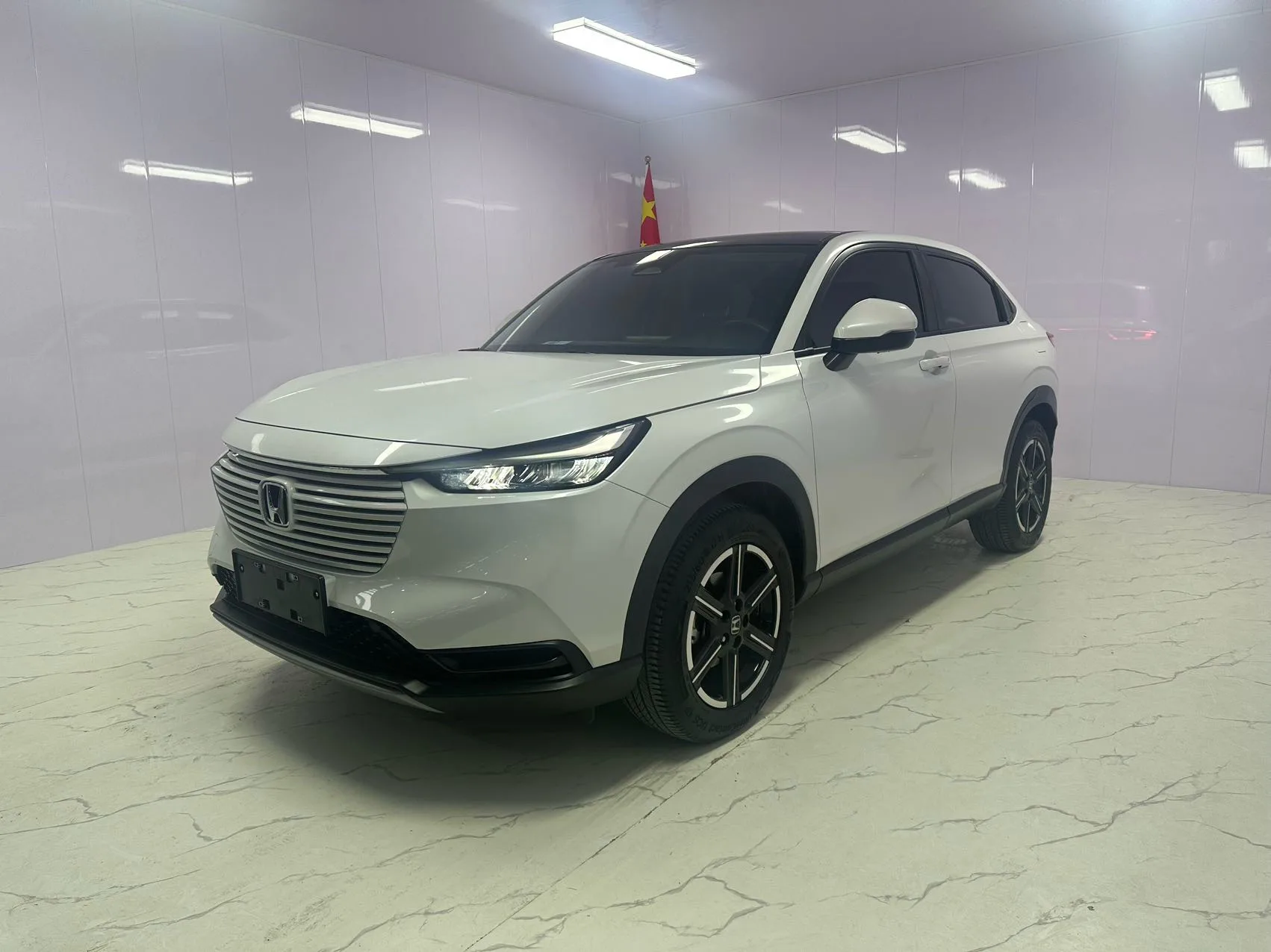 2023 Honda Vezel 1.5L CVT Mid-Trim