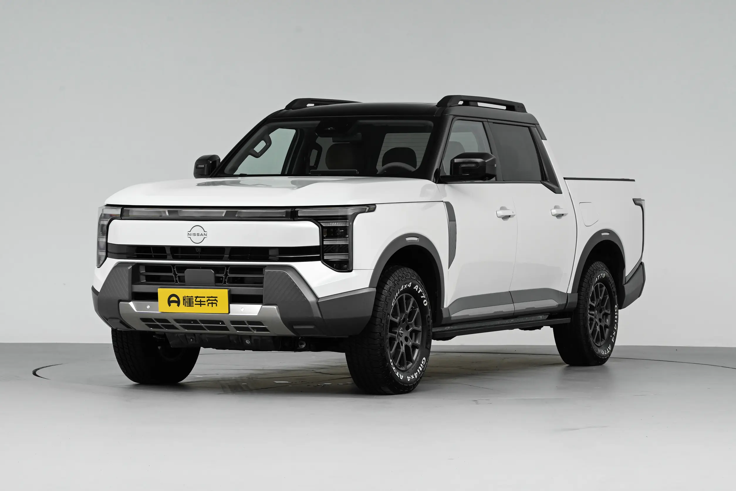 Zhengzhou Nissan Fengtan PHEV 135km AWD Ultimate Edition — Authorized new car for export from China (listing thumbnail)