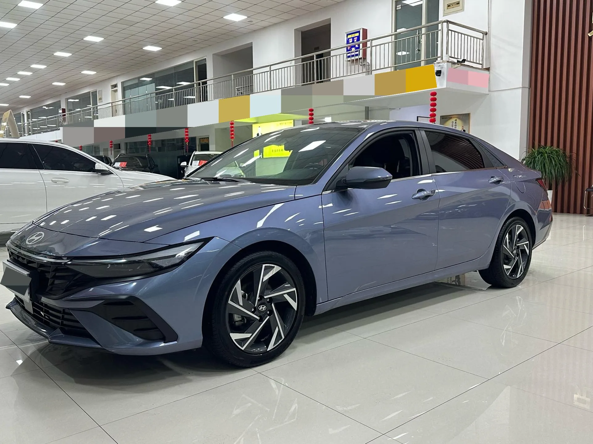 Hyundai Elantra 2023 1.5L CVT LUX Premium Edition