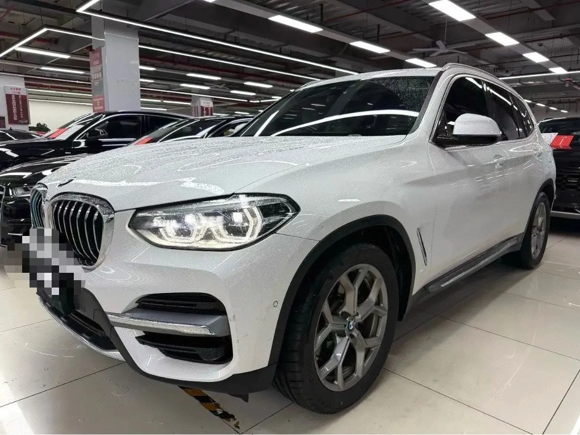 2021 BMW X3 xDrive28i Luxury Package