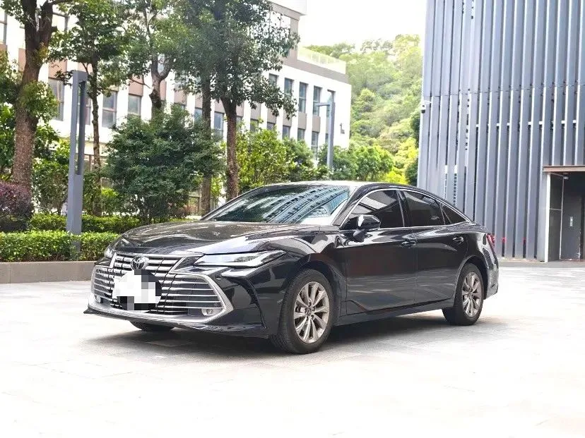 Toyota 2023 Avalon 2.0 CVT Progressive Edition Automatic