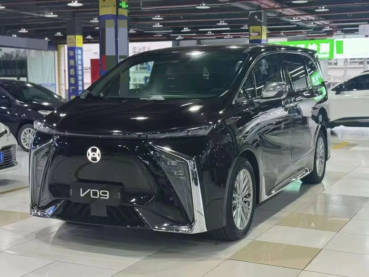 HeChuang V09 2023 Model Year Prestige Edition 762