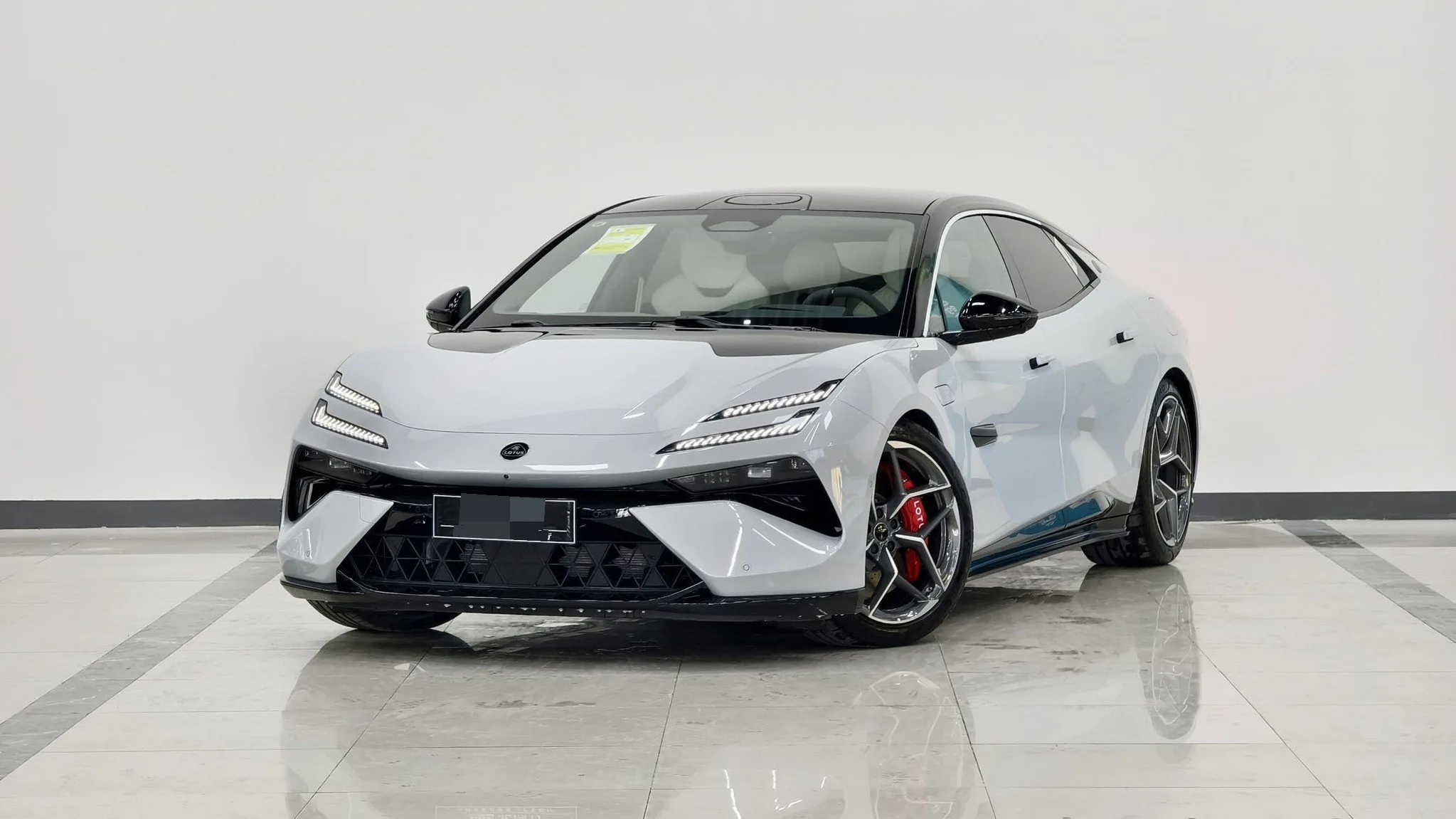 Lotus 2025 EMEYA 600 Luxury Automatic