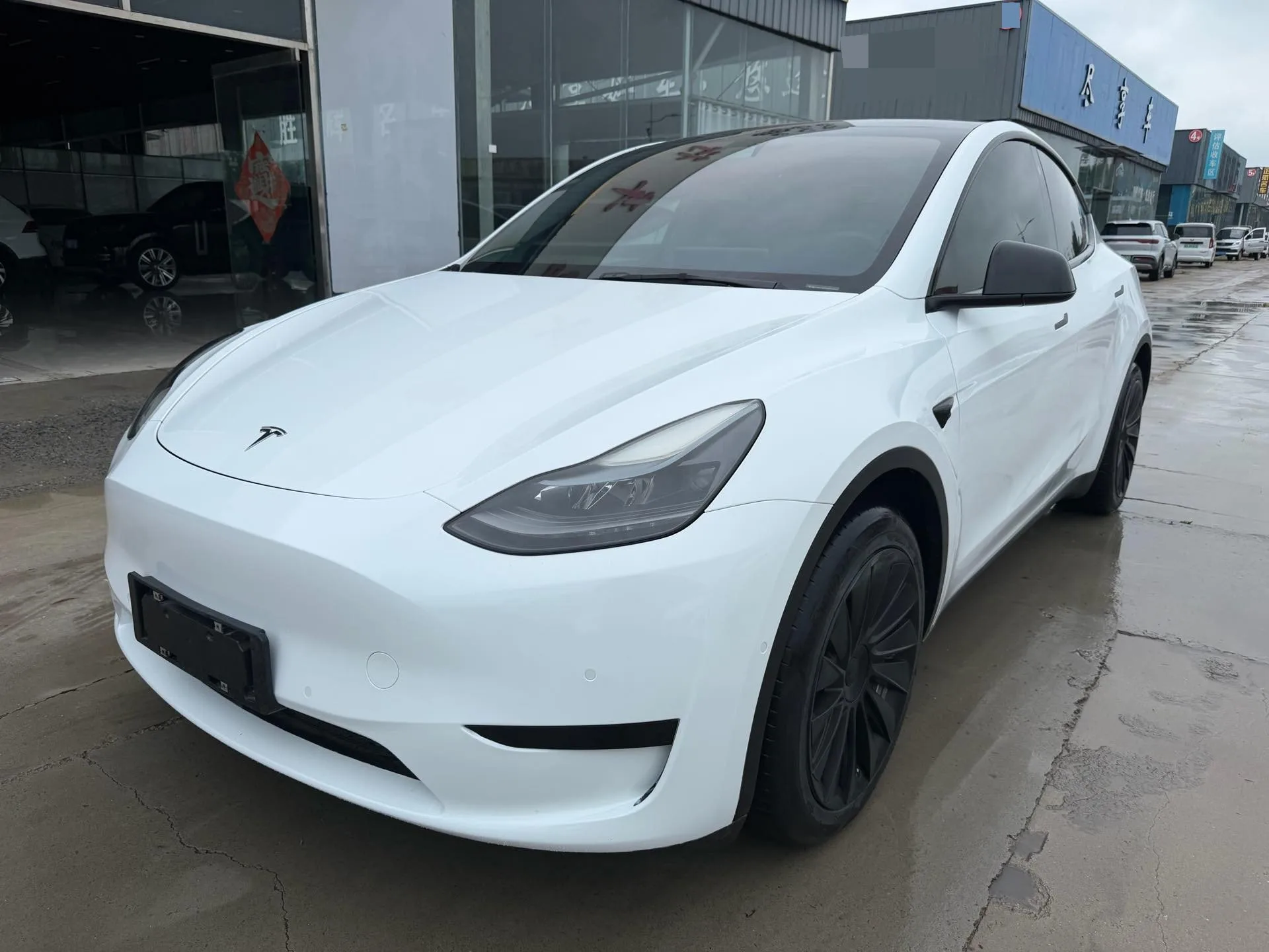 Model Y 2022 Rear-Wheel Drive