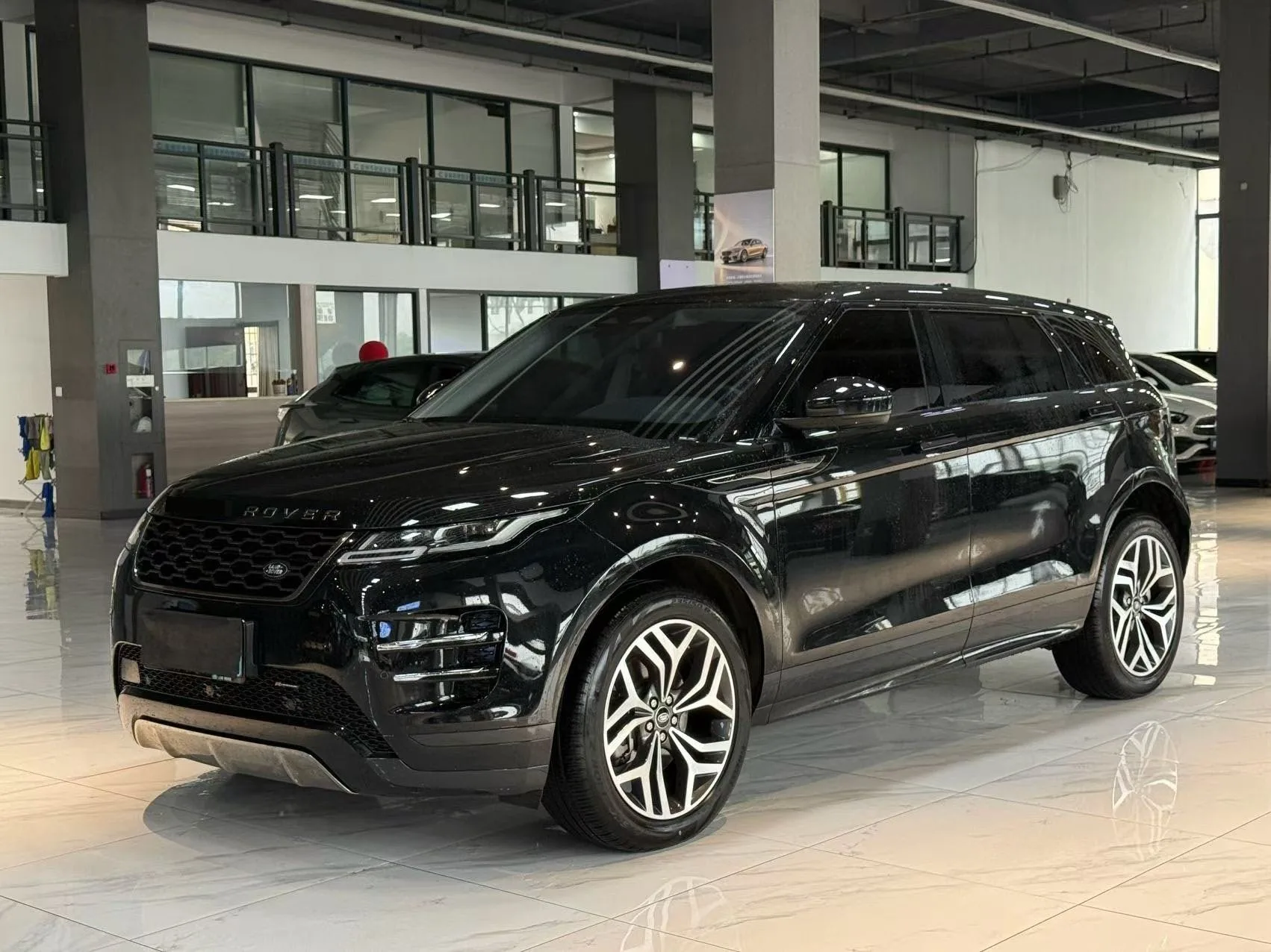 Range Rover Evoque 2024 Model, Evoque L 249PS, Premium Edition