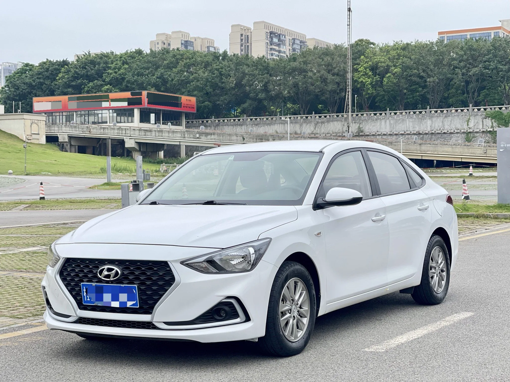 Hyundai Elantra 2018 1.6L Automatic GL (National V Emission Standard)